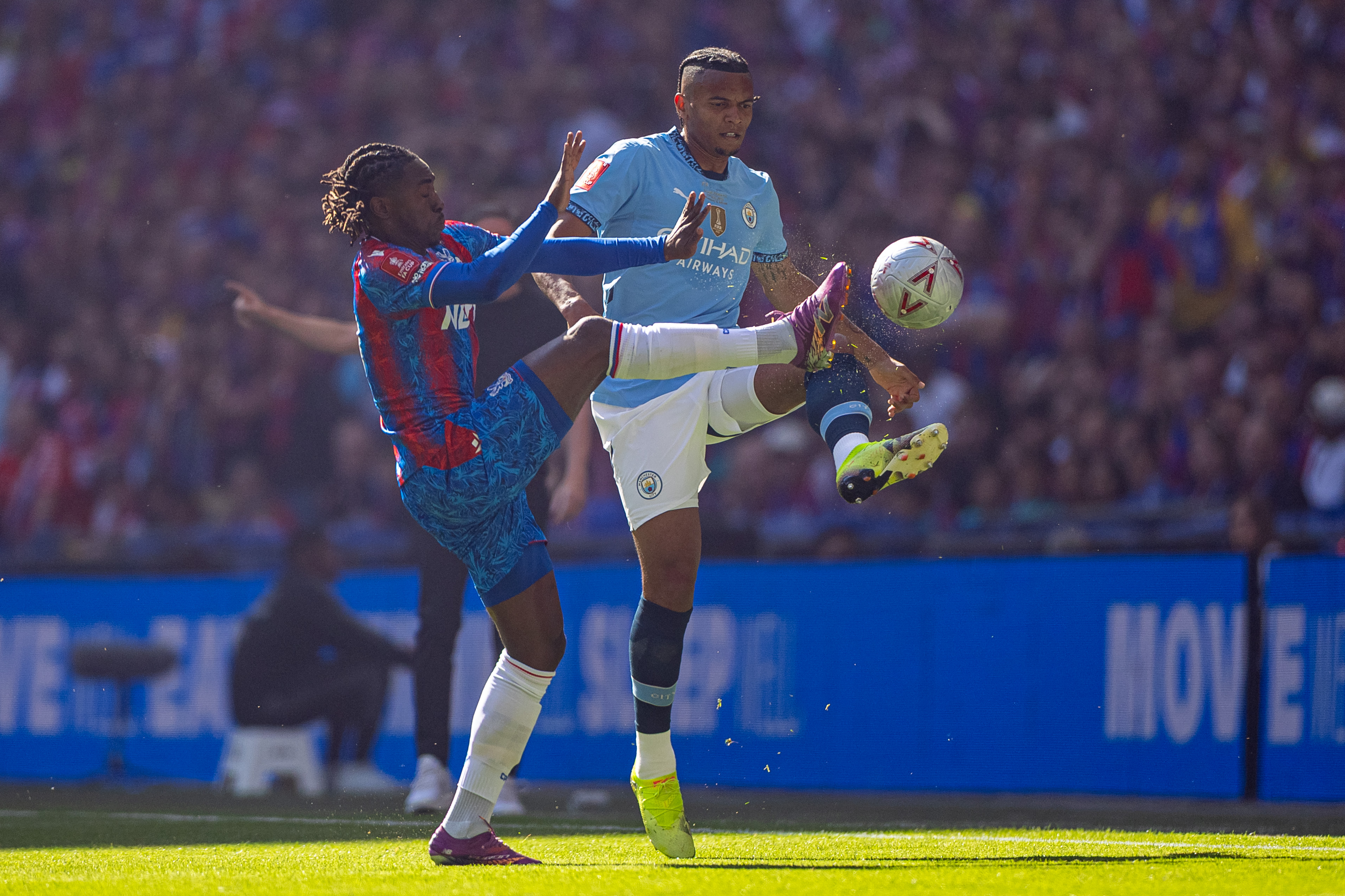 开云体育官方网站-英格兰队惜败，遗憾止步欧洲杯半决赛