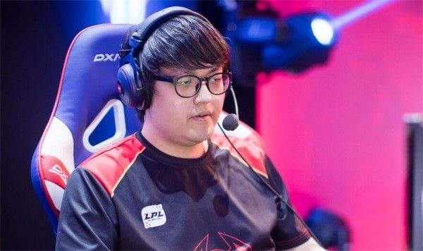 V5险胜G2，Ming线上压制力十足焦点之战半决赛，技惊四座