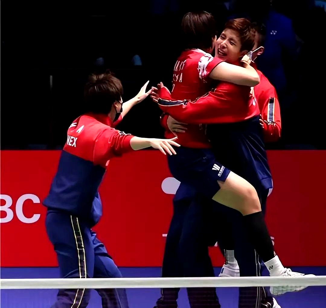 法国队完胜韩国队，石宇奇刷新纪录