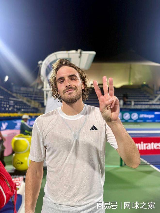开云体育中国-意大利网球队横扫英国网球队，西西帕斯打破历史纪录