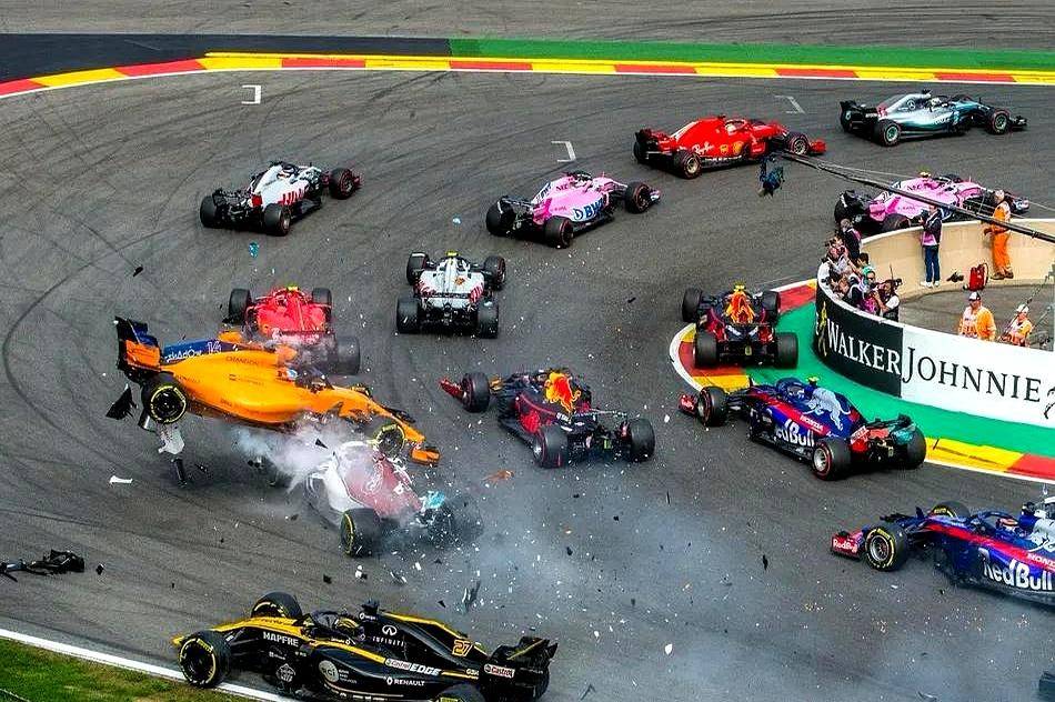 开云体育在线-法拉利险胜雷诺车队，阿隆索点燃赛场的简单介绍